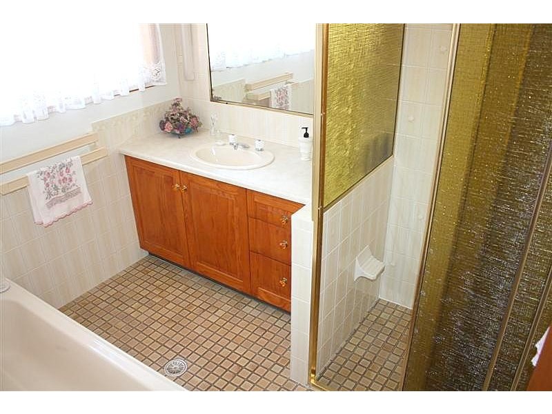 16 Acacia Circuit, Yamba NSW 2464