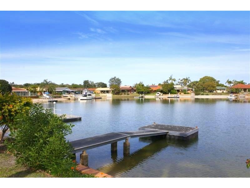 23 Binnacle Court, Yamba NSW 2464