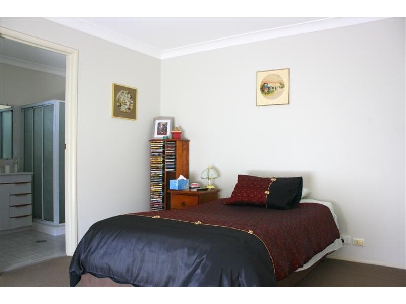 2/25 Casuarina Close, Yamba NSW 2464