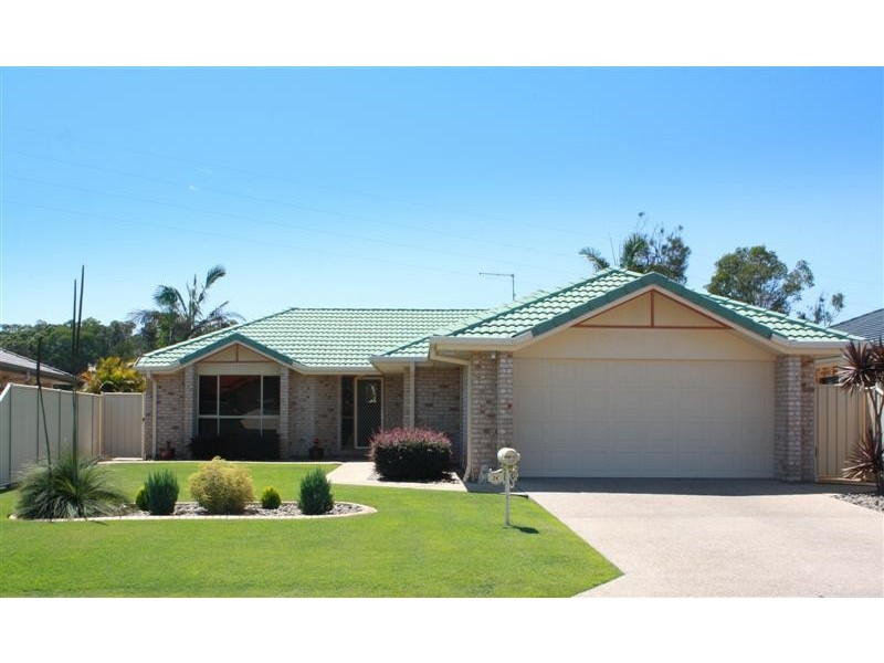 34 Bayview Drive, Yamba NSW 2464