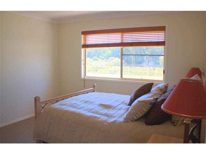 34 Bayview Drive, Yamba NSW 2464