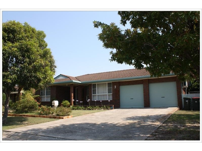 3 Roseland Avenue, Yamba NSW 2464
