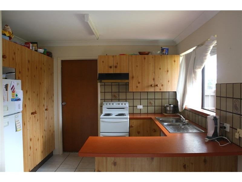 3/2 Waratah Avenue, Yamba NSW 2464