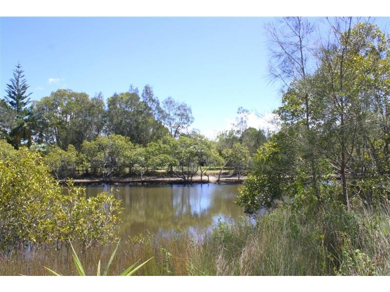 51 William Avenue, Yamba NSW 2464