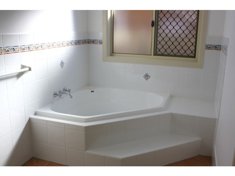 10 The Halyard, Yamba NSW 2464