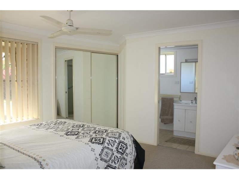 40 Harold Tory Drive, Yamba NSW 2464