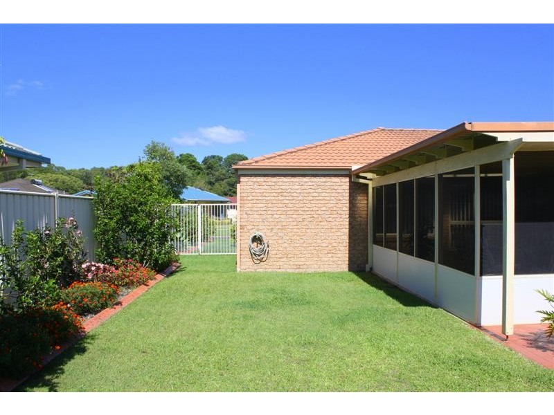 40 Harold Tory Drive, Yamba NSW 2464