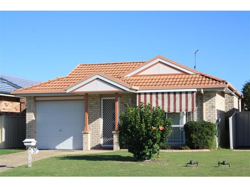 37 Lady Nelson Place, Yamba NSW 2464