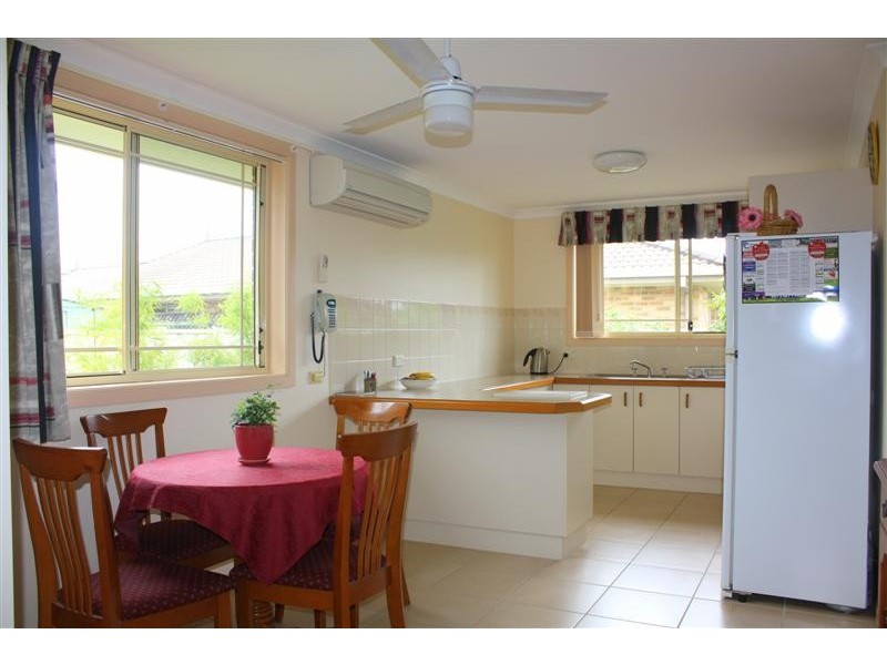 2/40 Osprey Drive, Yamba NSW 2464