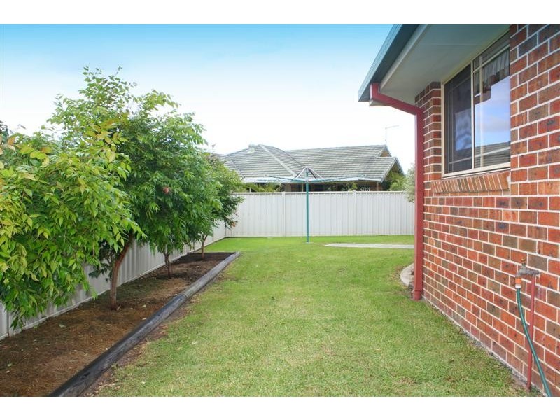 2/40 Osprey Drive, Yamba NSW 2464