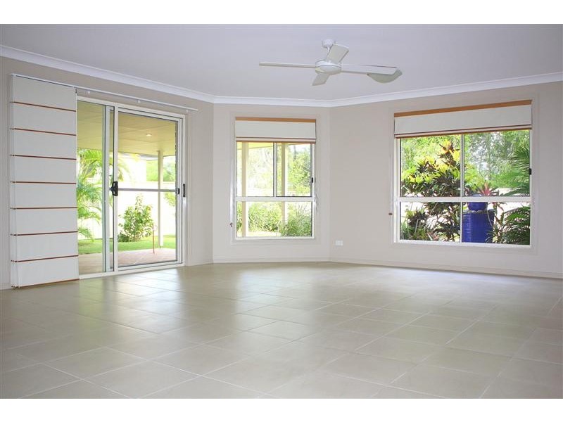 31 William Avenue, Yamba NSW 2464