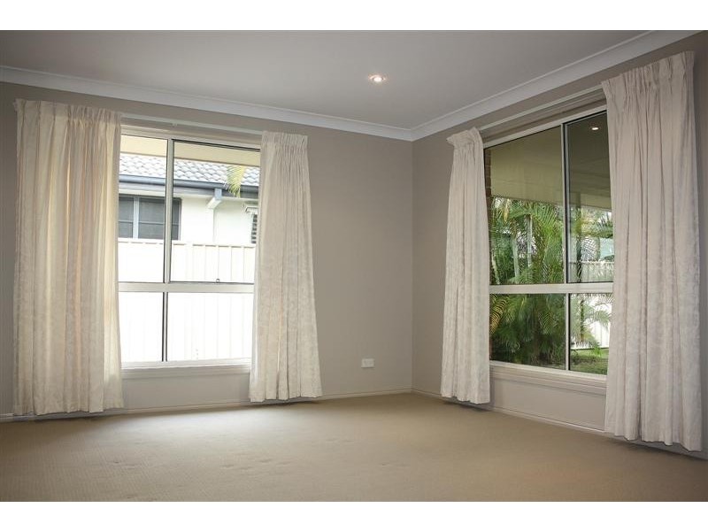 31 William Avenue, Yamba NSW 2464