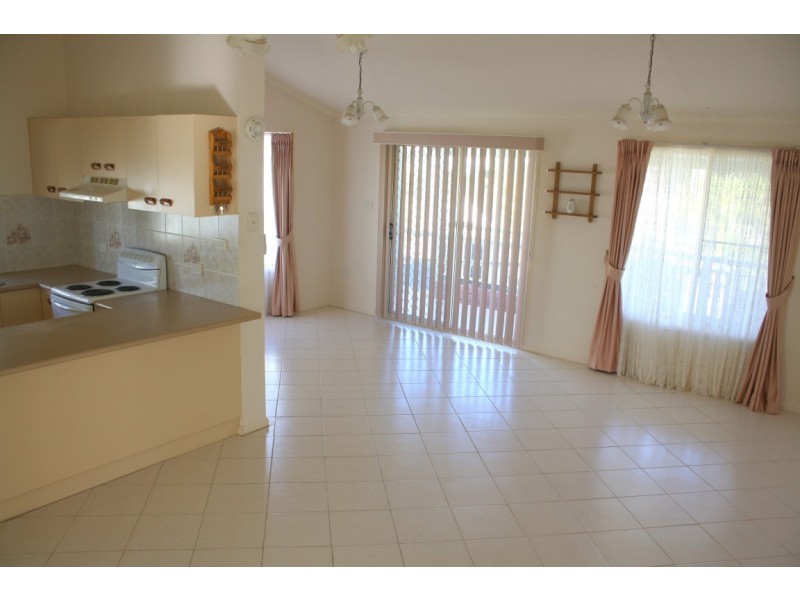 123 Jasmine Avenue, Palm Lake, Yamba NSW 2464