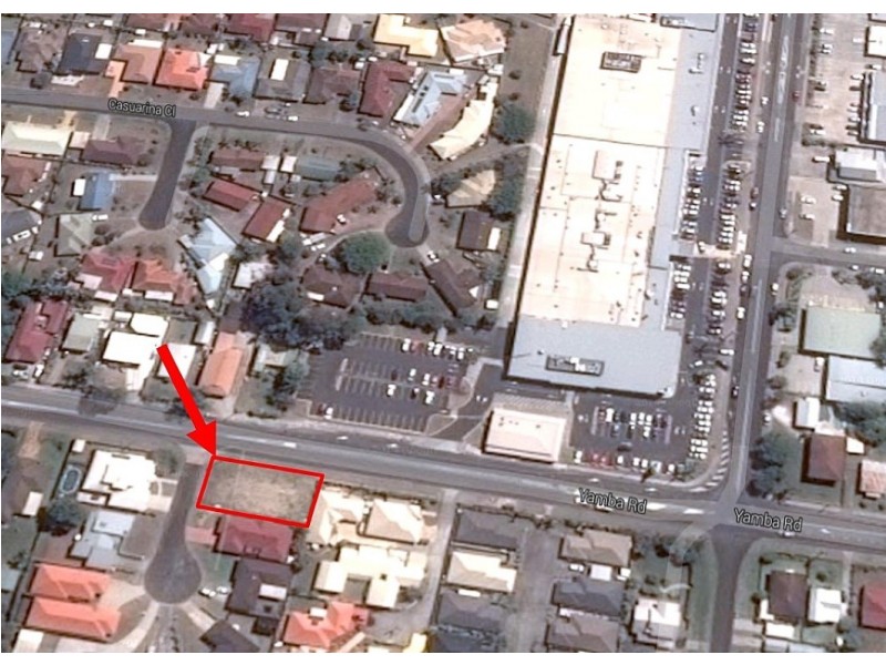 1 Tom Thumb Place, Yamba NSW 2464