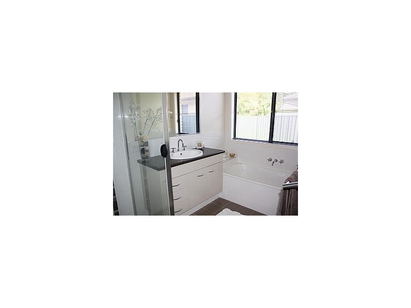 5 Buccaneers Court, Yamba NSW 2464