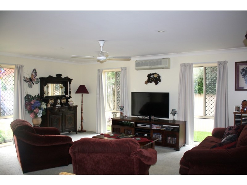 2/54 Acacia Circuit, Yamba NSW 2464