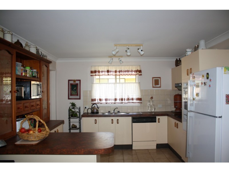 11 Abelia Avenue, Yamba NSW 2464