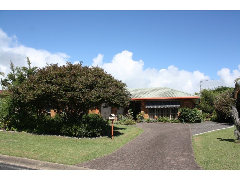11 Abelia Avenue, Yamba NSW 2464