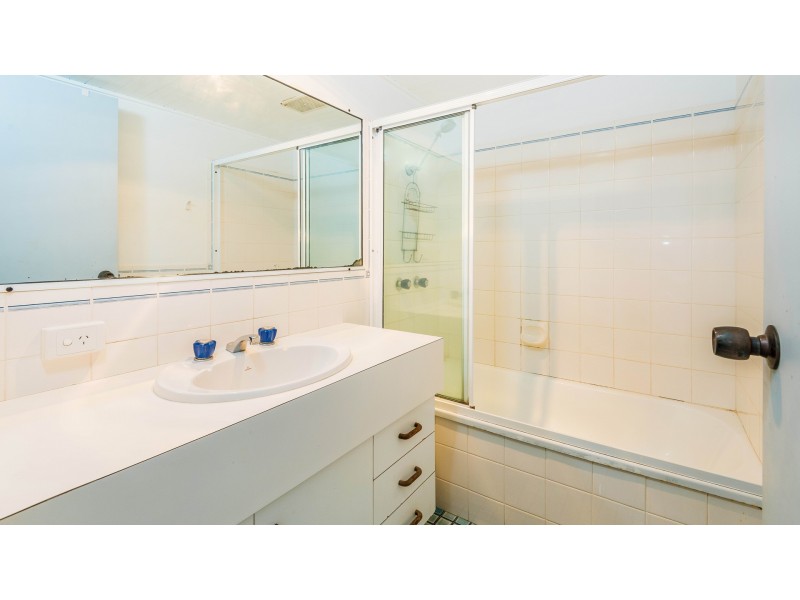 1/8 Clarence Street, Yamba NSW 2464