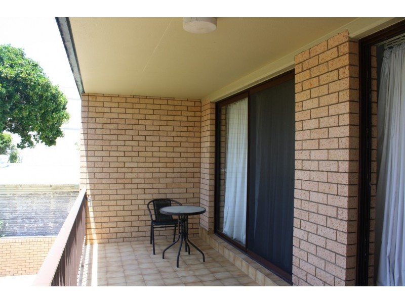 1/8 Clarence Street, Yamba NSW 2464