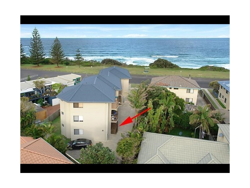 7/12 Pacific Parade, Yamba NSW 2464