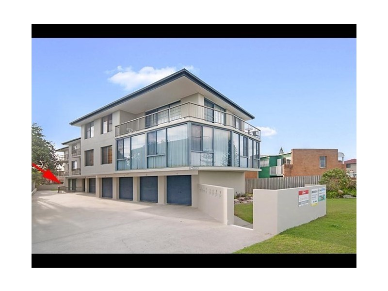 7/12 Pacific Parade, Yamba NSW 2464