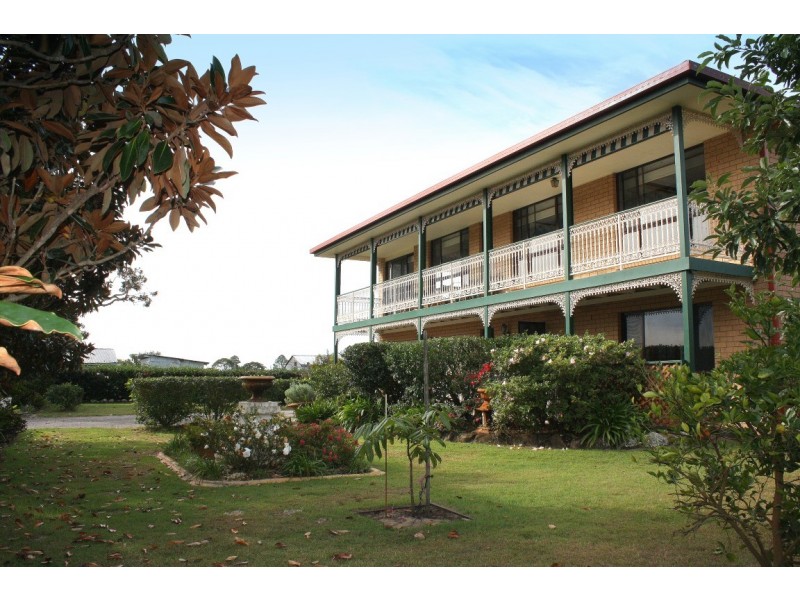 328 School Road, Palmers Island NSW 2463