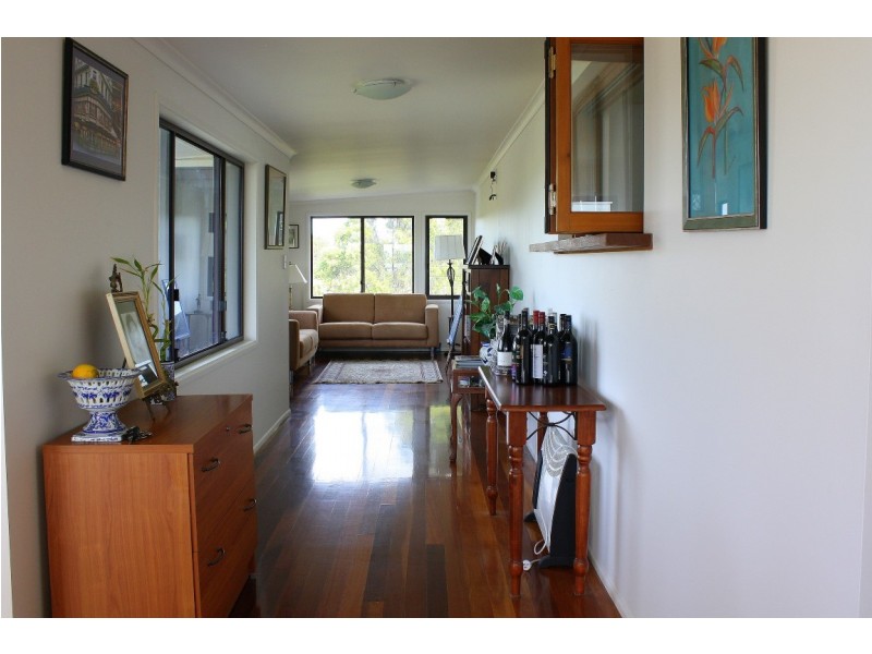 328 School Road, Palmers Island NSW 2463