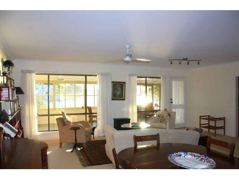 32 Westringia Place, Yamba NSW 2464
