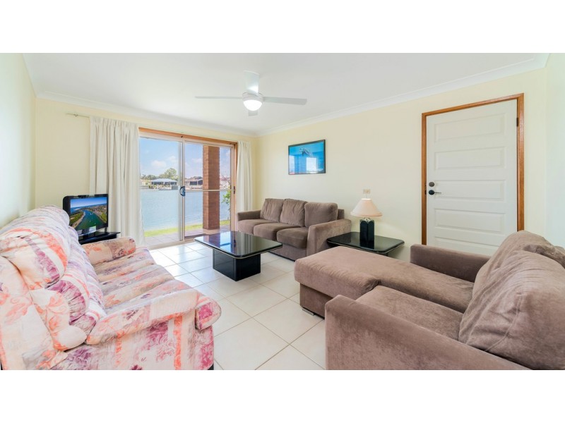 31 The Peninsula, Yamba NSW 2464