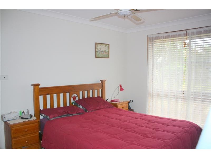 1 Melia Place, Yamba NSW 2464