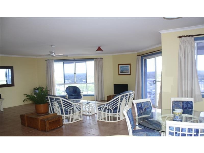 2/7 Convent Lane, Yamba NSW 2464