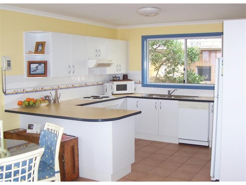 2/7 Convent Lane, Yamba NSW 2464