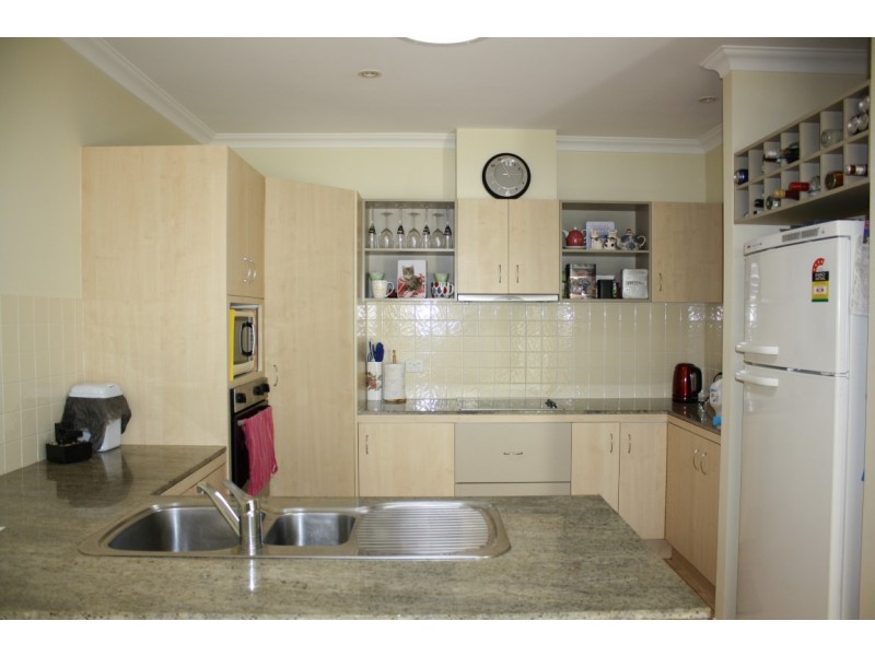 12 Oceania Court, Yamba NSW 2464