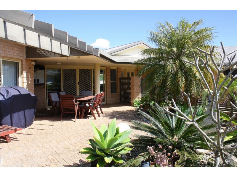 5 Daring Close, Yamba NSW 2464