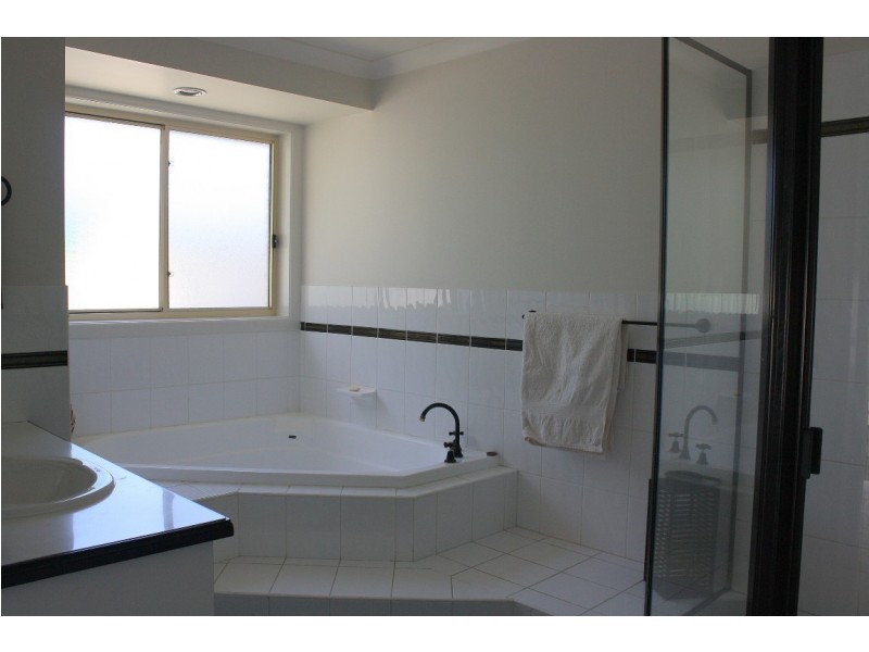 5 Daring Close, Yamba NSW 2464