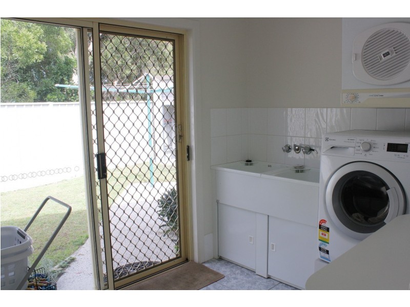 5 Daring Close, Yamba NSW 2464