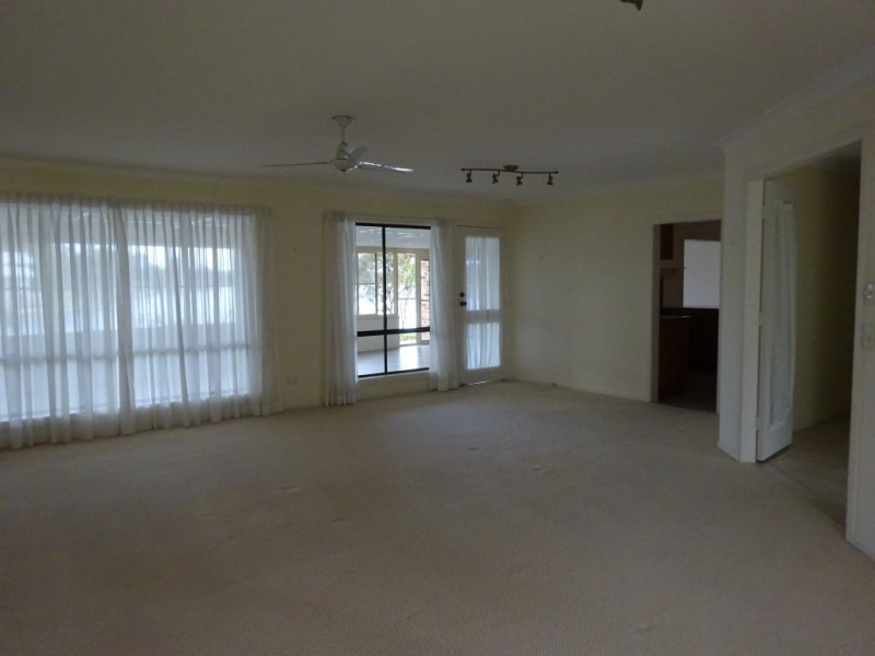 32 Westringia Place, Yamba NSW 2464