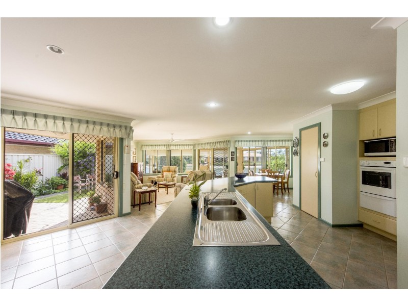 91 Witonga Drive, Yamba NSW 2464