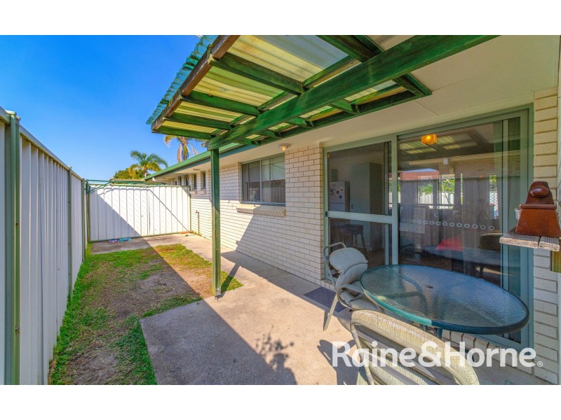 2/21 Parkview Crescent, Yamba NSW 2464