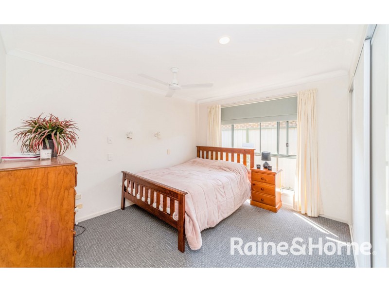 2/21 Parkview Crescent, Yamba NSW 2464