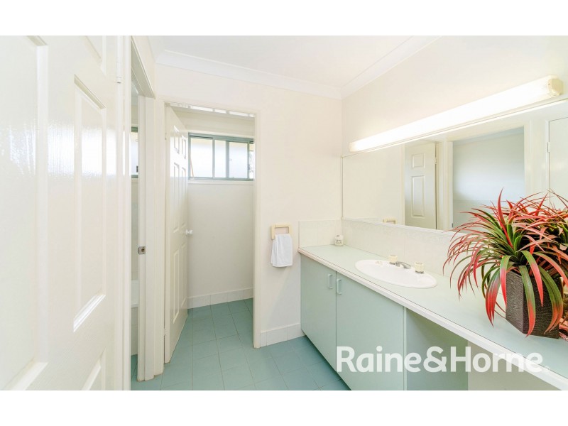 2/21 Parkview Crescent, Yamba NSW 2464