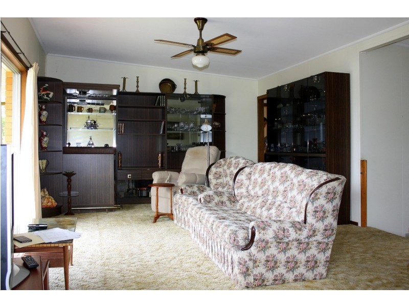 17 Oyster Channel Rd, Micalo Island NSW 2464