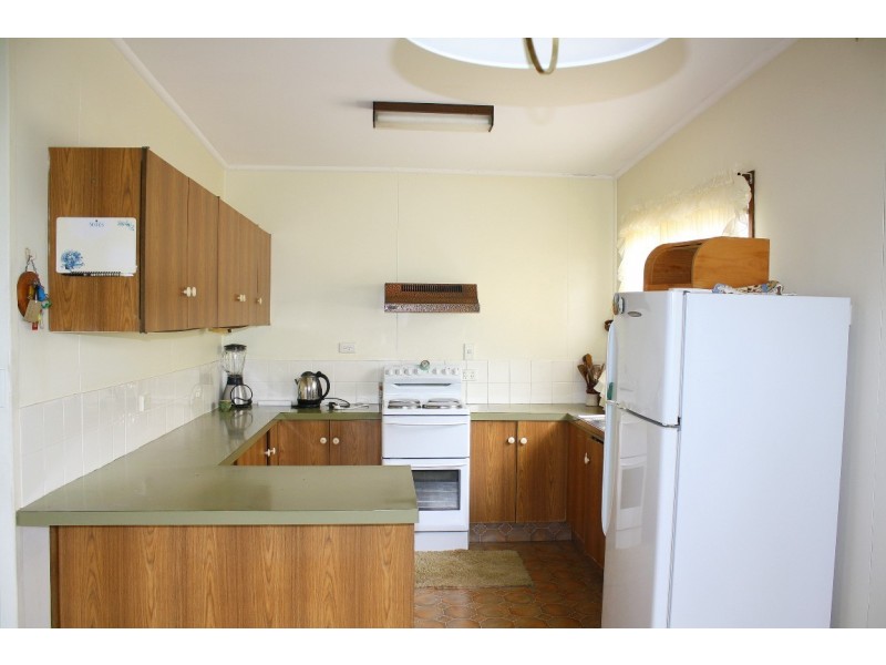 17 Oyster Channel Rd, Micalo Island NSW 2464