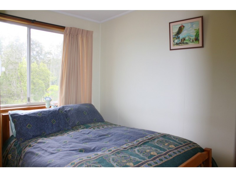 17 Oyster Channel Rd, Micalo Island NSW 2464