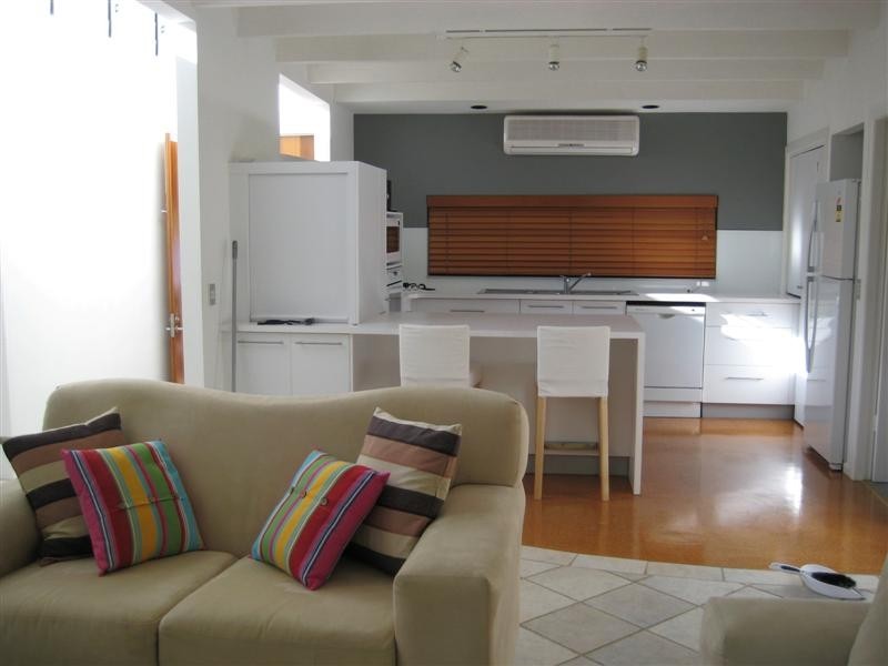 11 Young Street, Wooloweyah NSW 2464