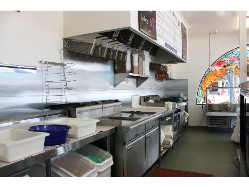 2/21-23 Yamba Street, Yamba NSW 2464