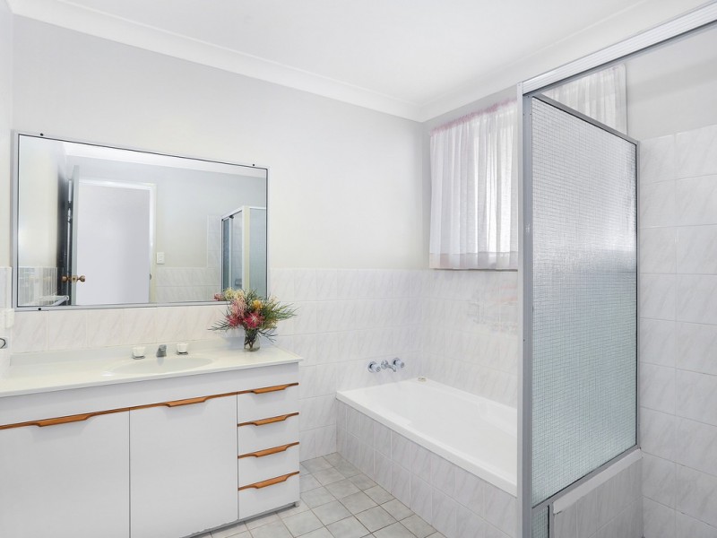 2/25 Casuarina Close, Yamba NSW 2464