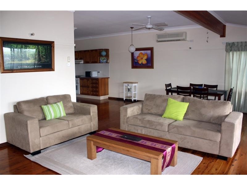 7 Link St, Yamba NSW 2464