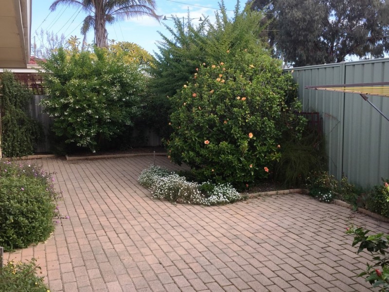 9J Hyde Street, Midland WA 6056